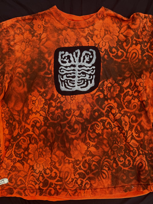 Shape patch lace spray painted long sleeve t shirt