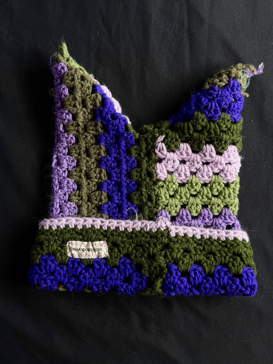 Crochet eyeball hat