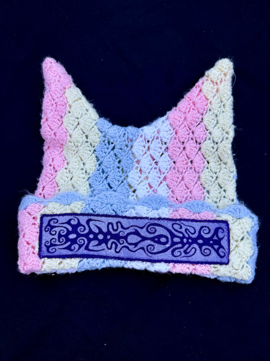 Crochet shape patch hat