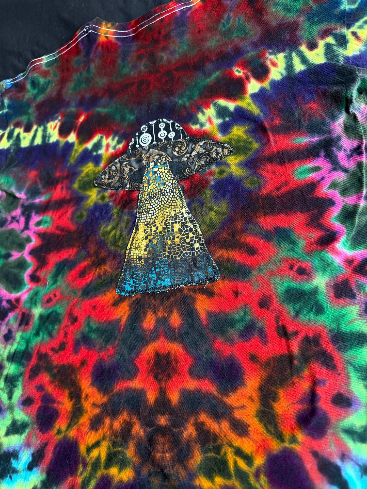 Alien + UFO tie dyed t-shirt