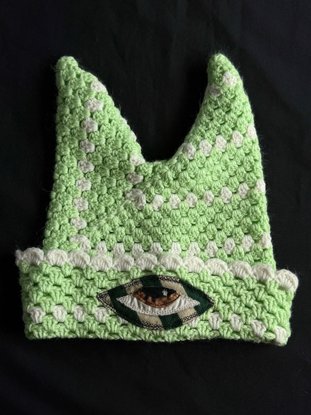 Crochet eyeball hat