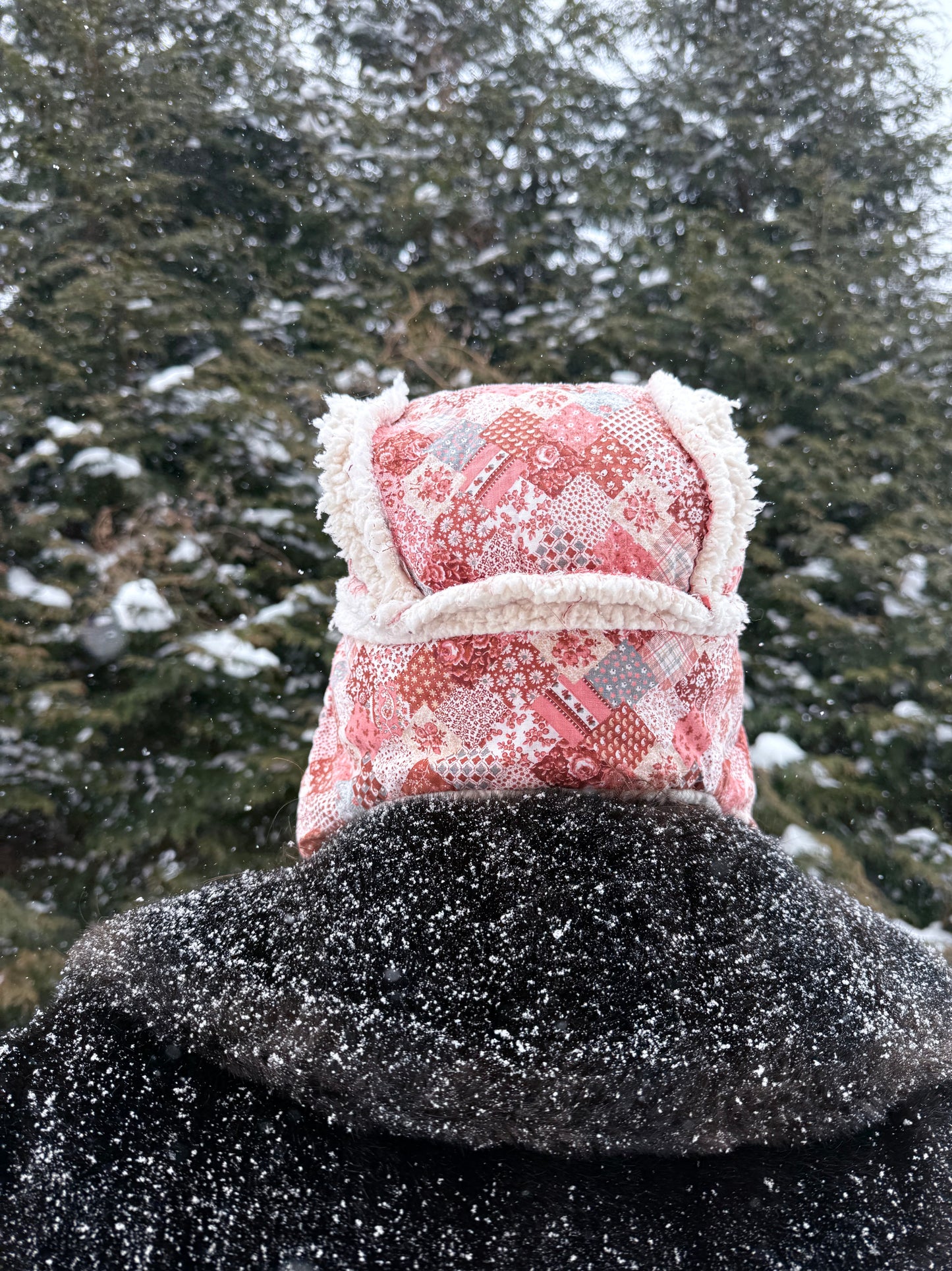 Pink square ushanka with fluffy lining