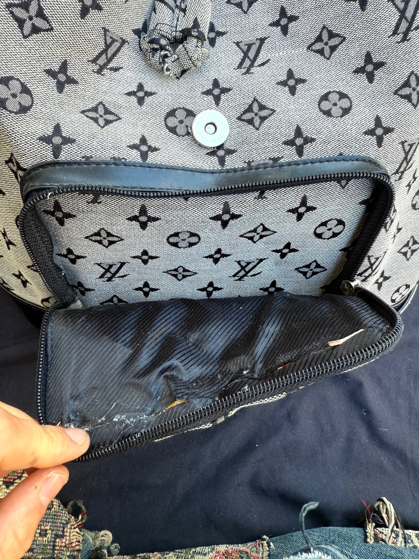 LV double baby head back pack