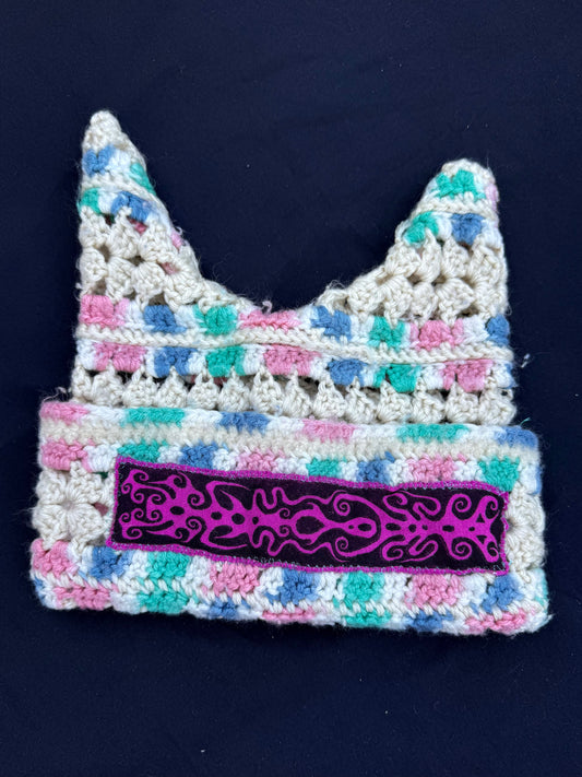 Crochet shape patch hat