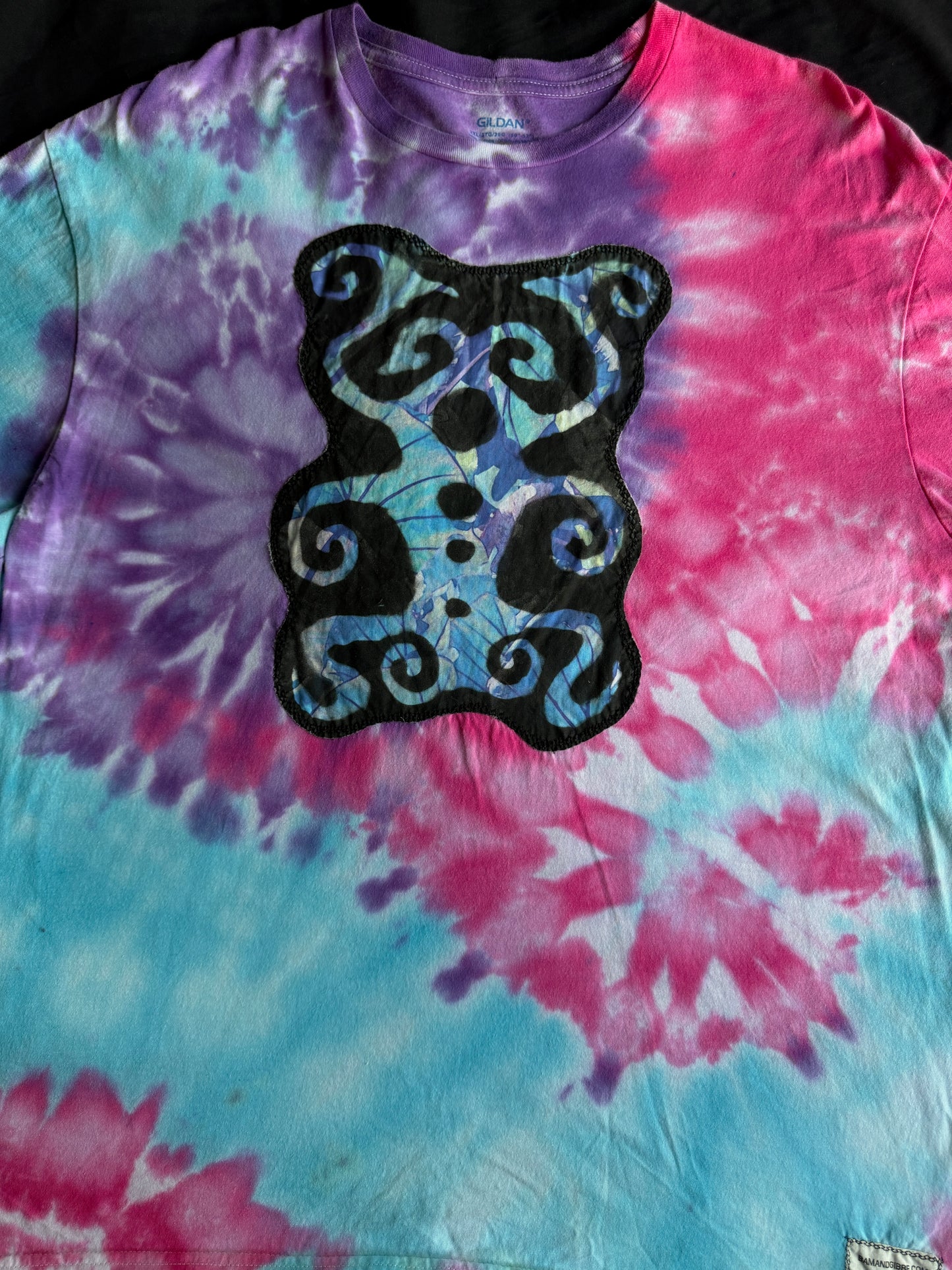 Shape patch tie dye t-shirt