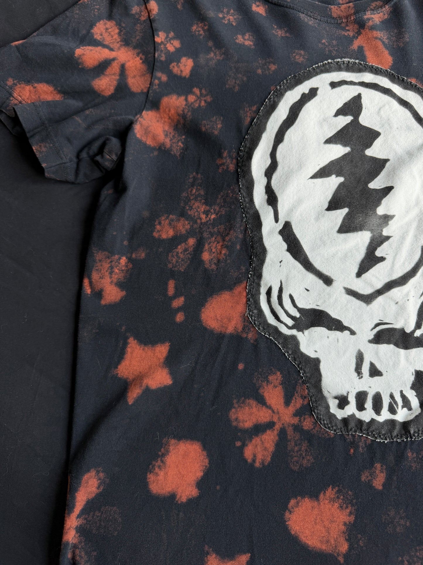 Stealie bleach dyed t-shirt