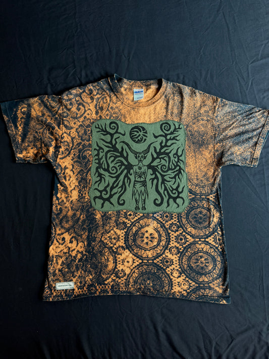 Moon goddess + shape bleach dyed t-shirt