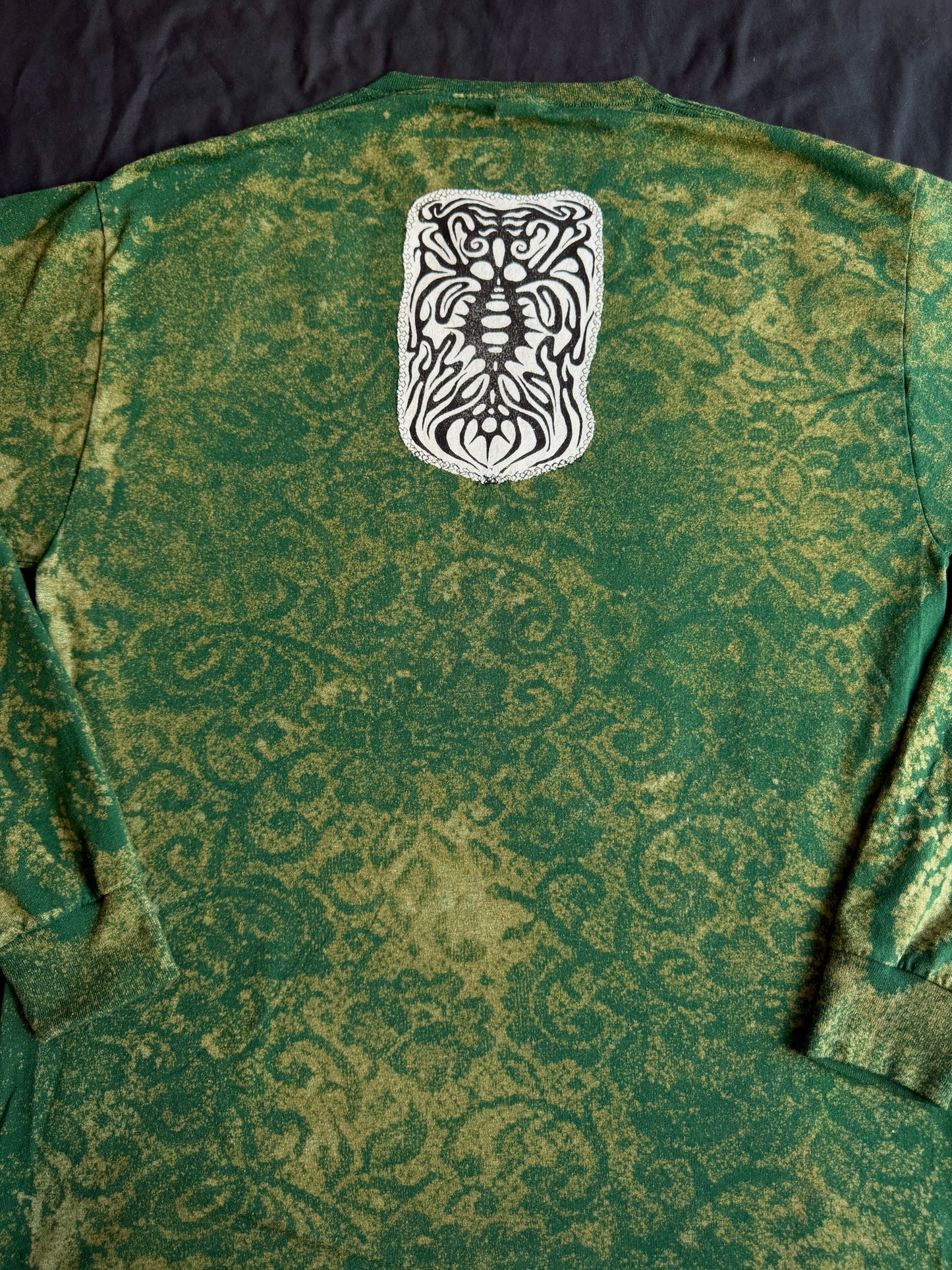 Beetle + shapes long sleeve