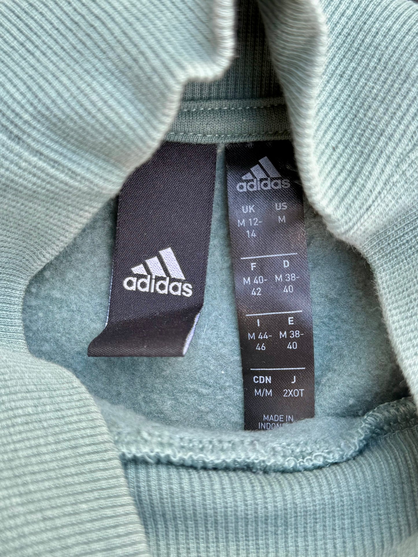 Blob lace shape patch sweatshirt