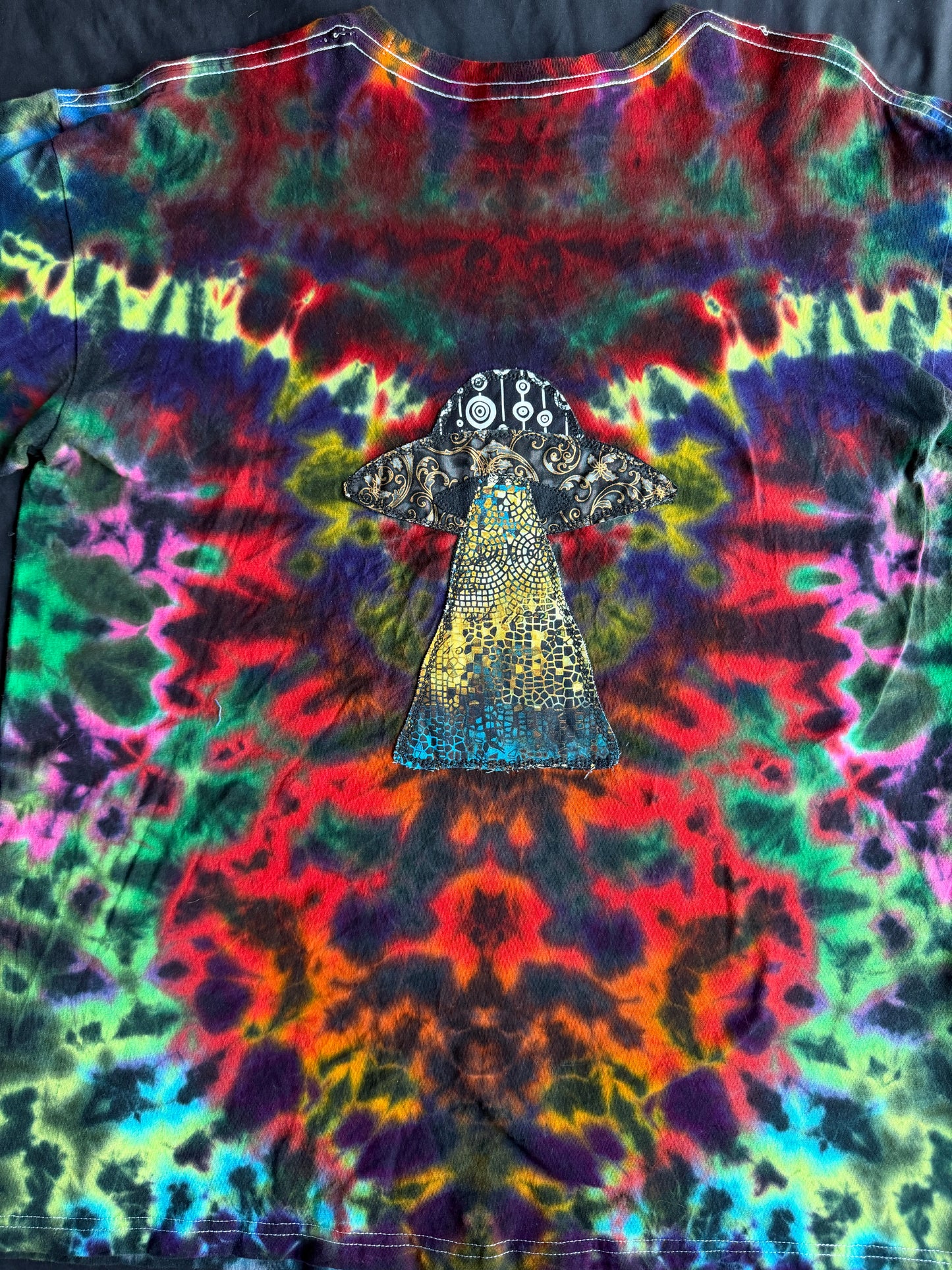 Alien + UFO tie dyed t-shirt