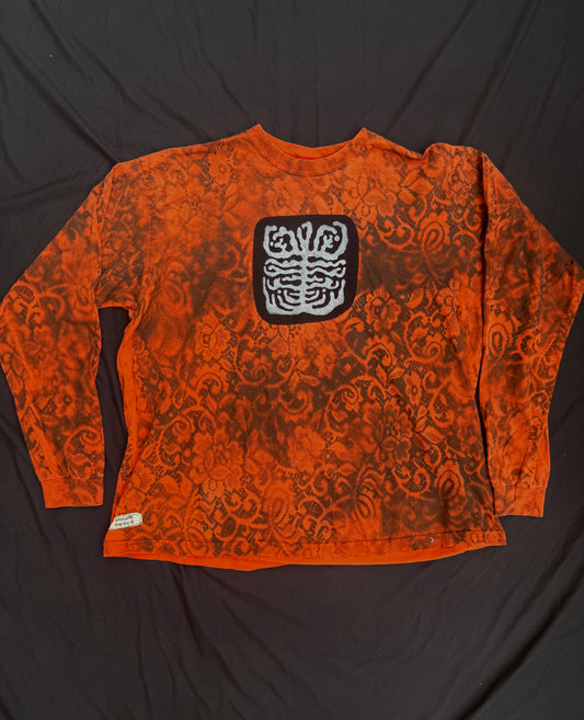 Shape patch lace spray painted long sleeve t shirt