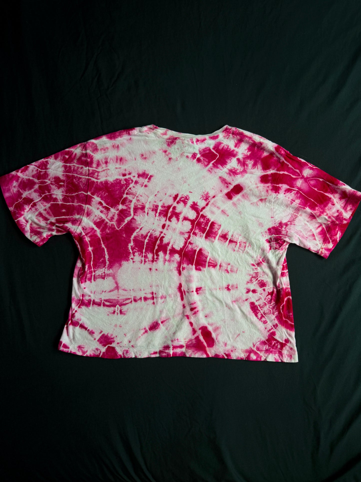 Pink snail tie dye t-shirt
