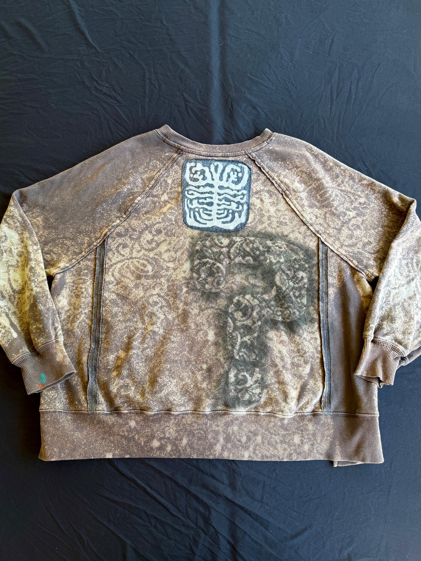 Flowing like water ?¿ sweatshirt