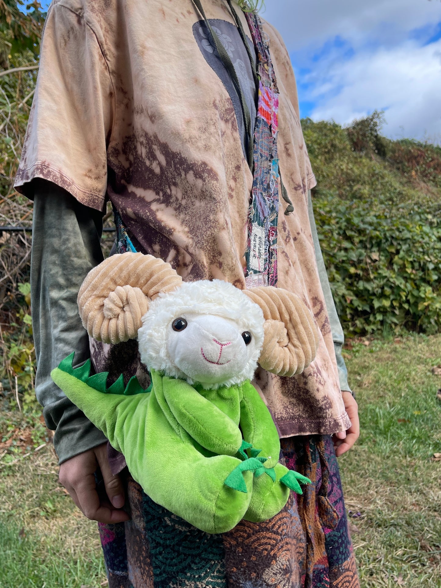 Billy goat + dragon hybrid side bag