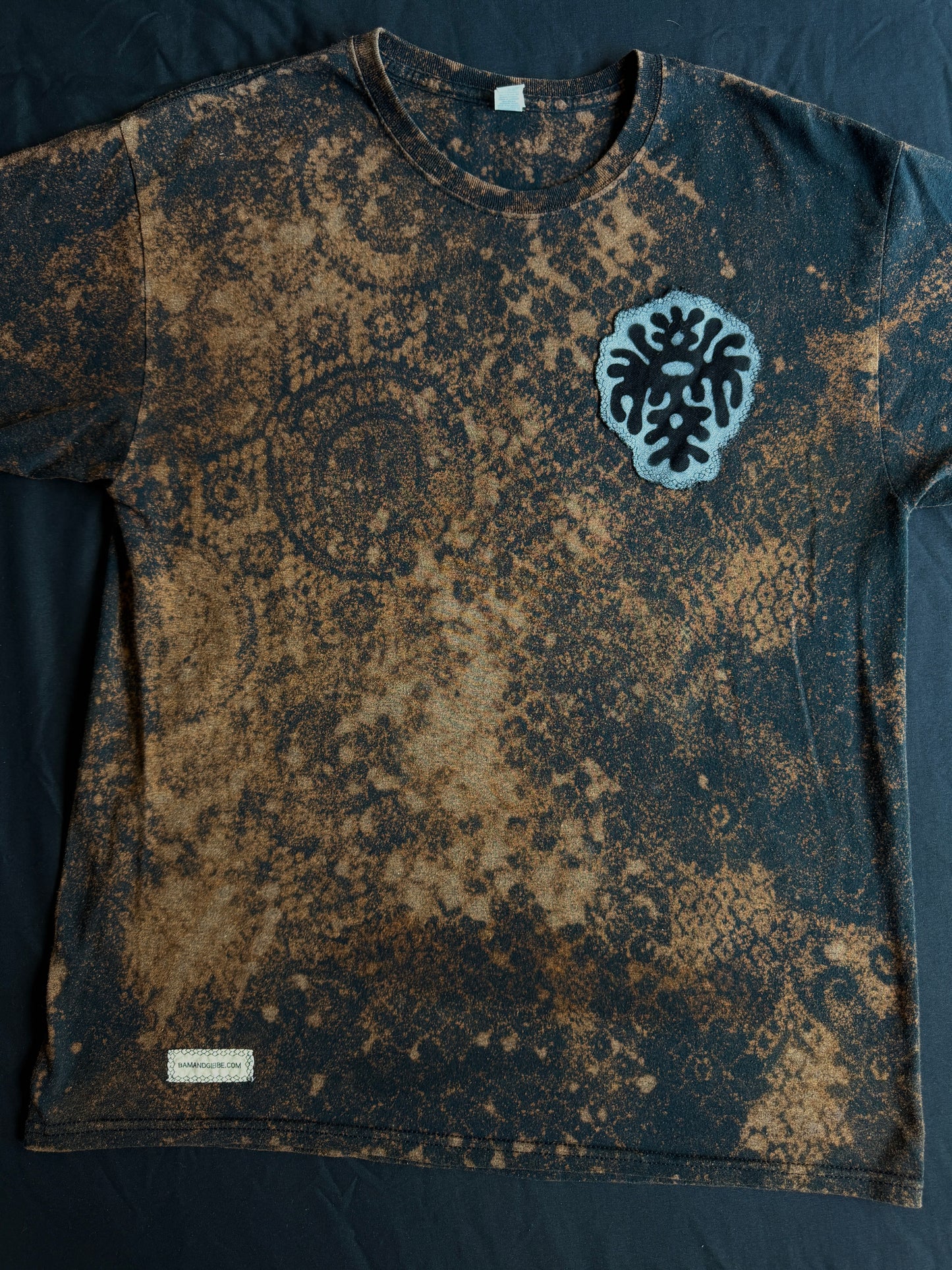 Moon goddess shape bleach dyed t-shirt