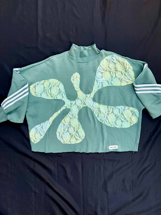 Blob lace shape patch sweatshirt