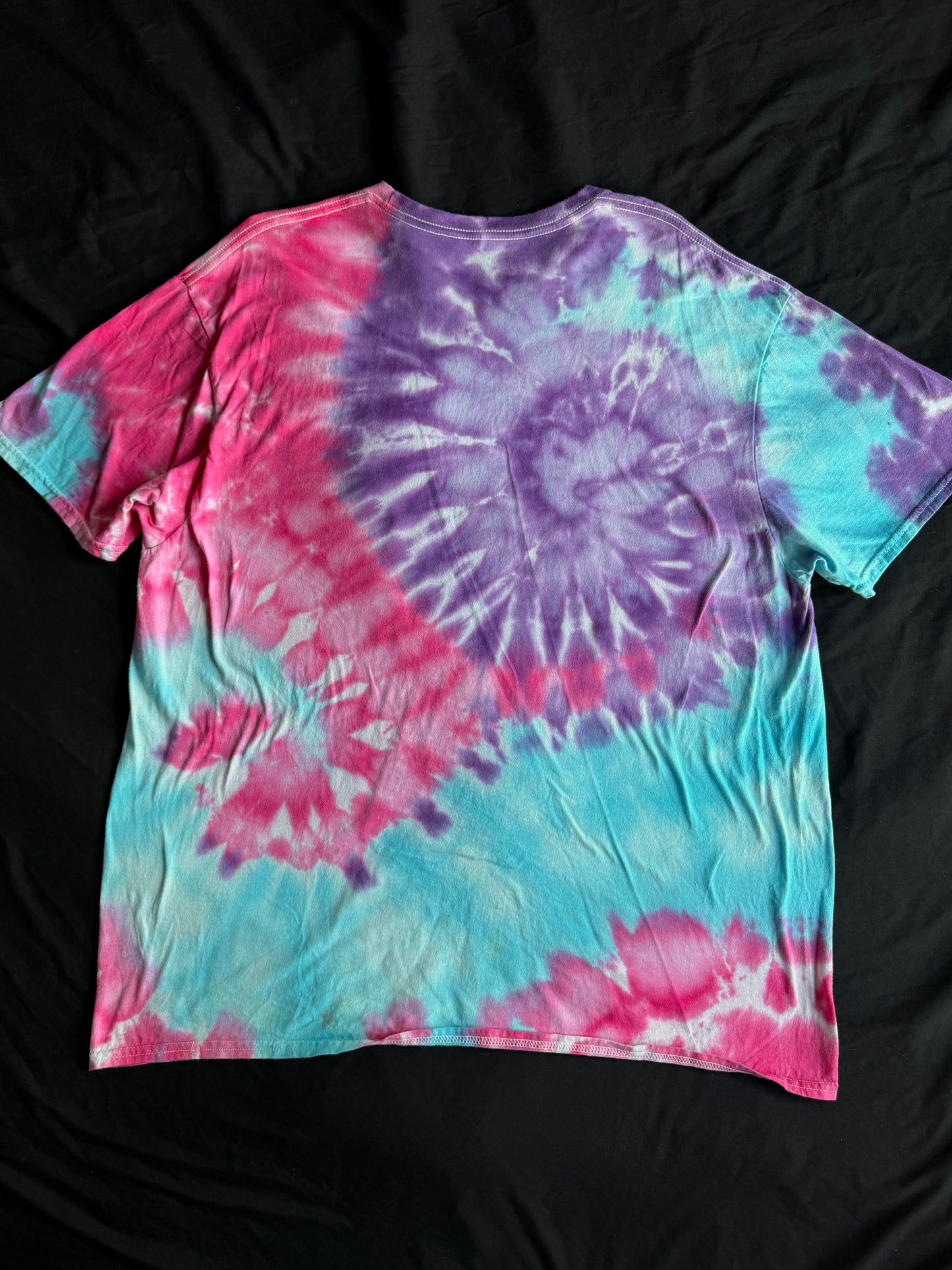 Shape patch tie dye t-shirt
