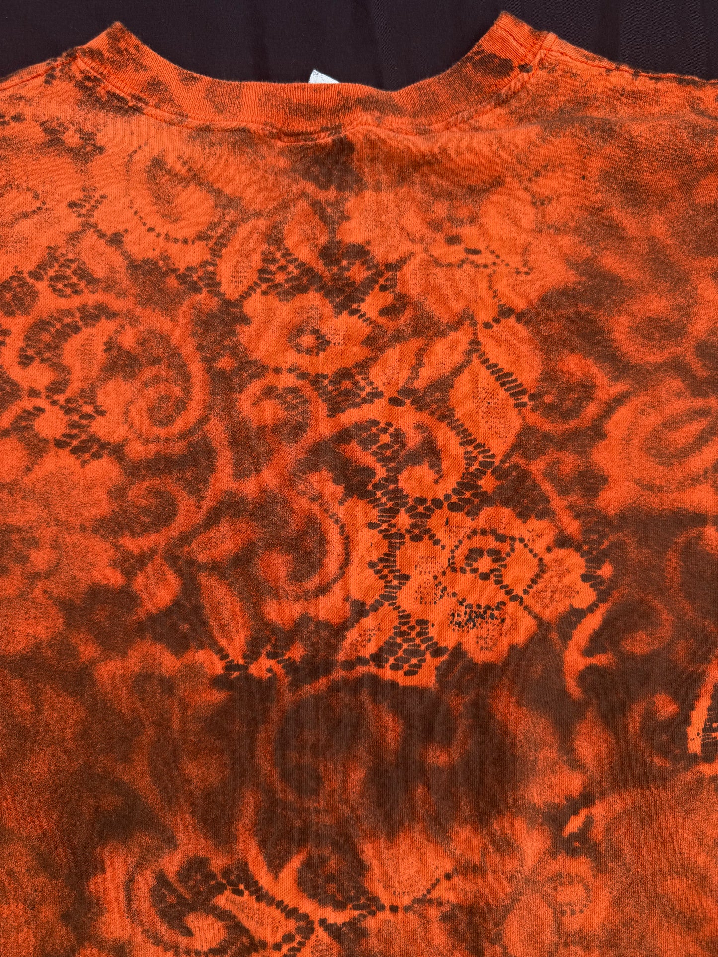 Shape patch lace spray painted long sleeve t shirt