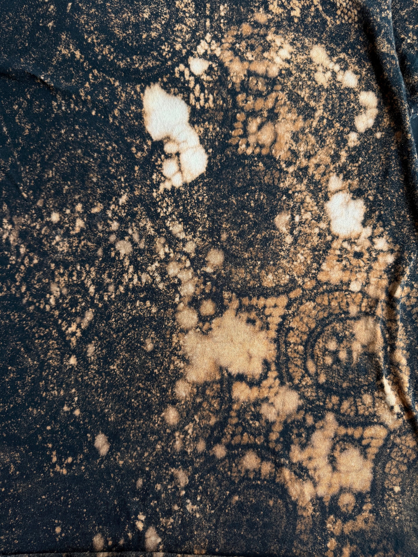 Spiral patch bleach dyed t-shirt