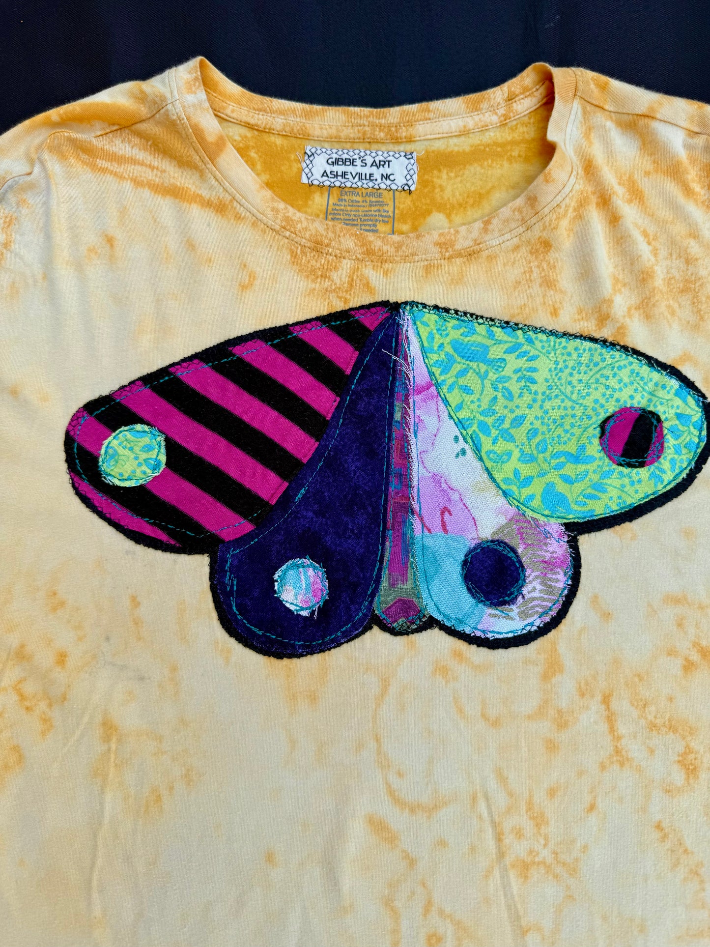 Moth patch bleach lace dyed t-shirt