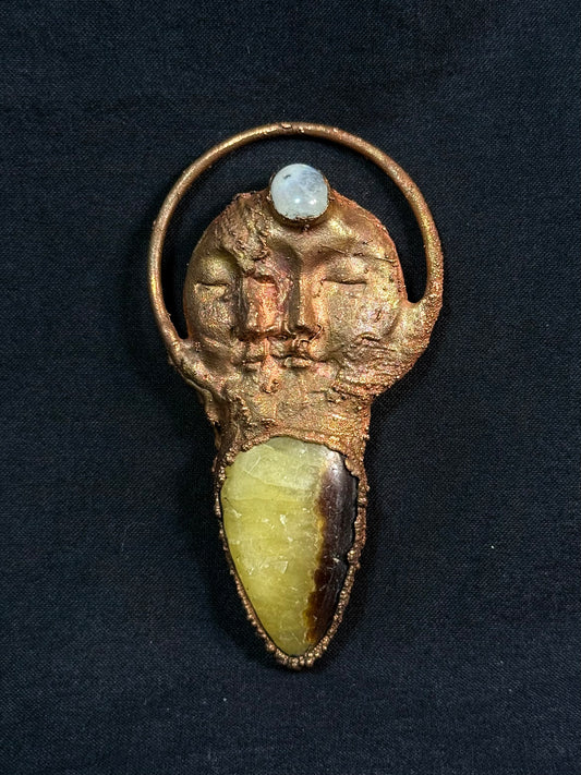 The sun and moonstone amulet