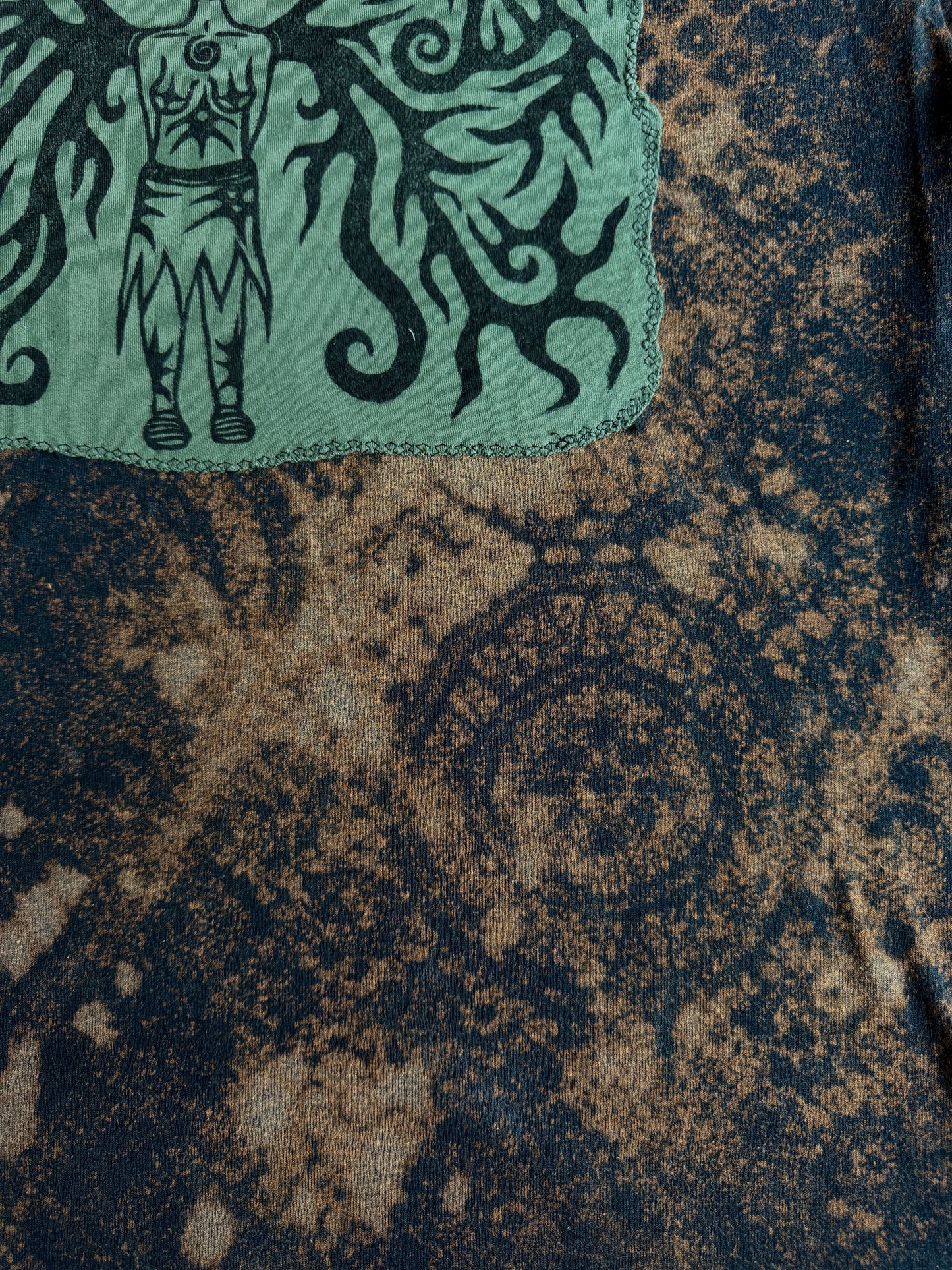 Moon goddess shape bleach dyed t-shirt