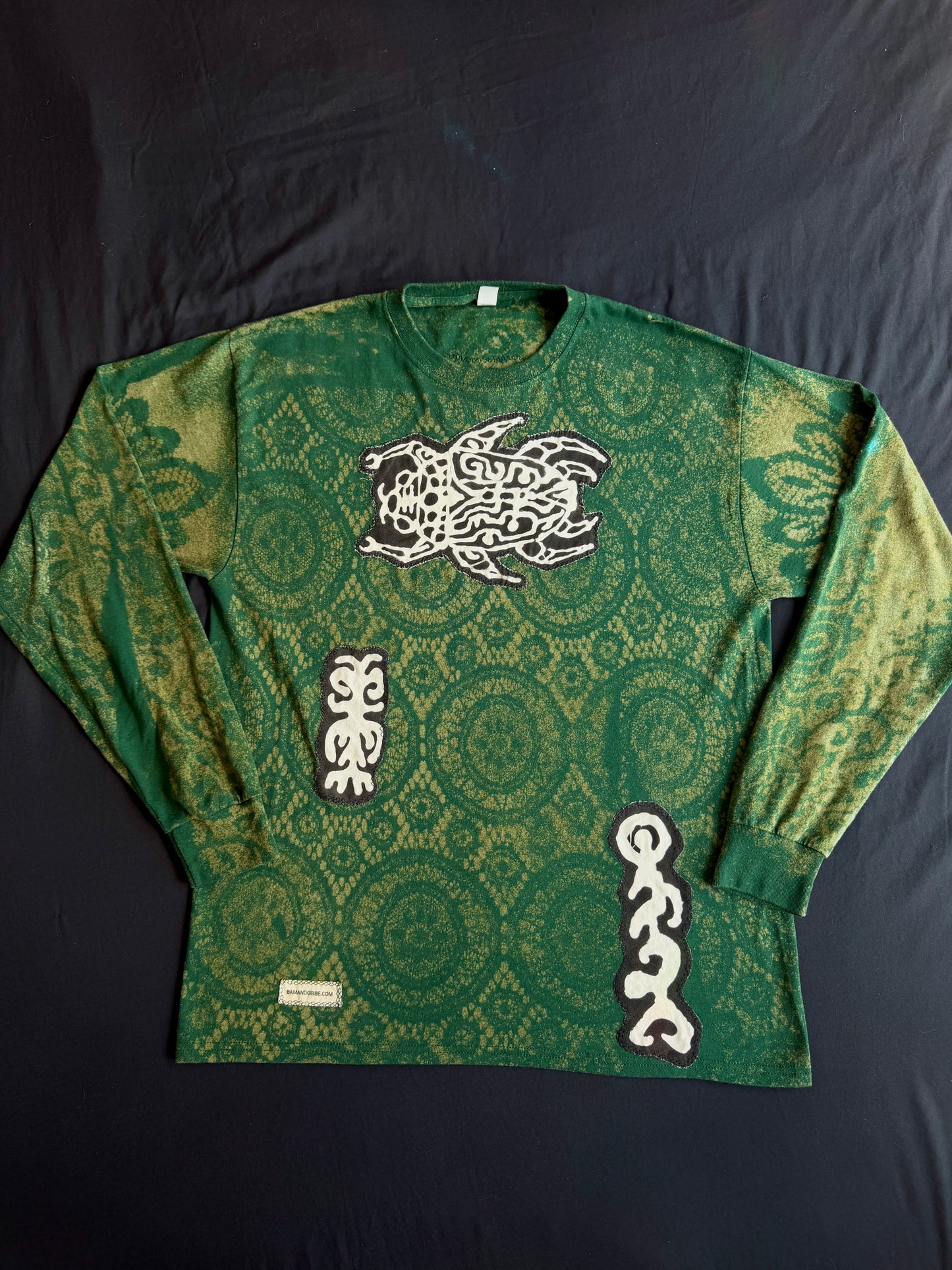Beetle + shapes long sleeve