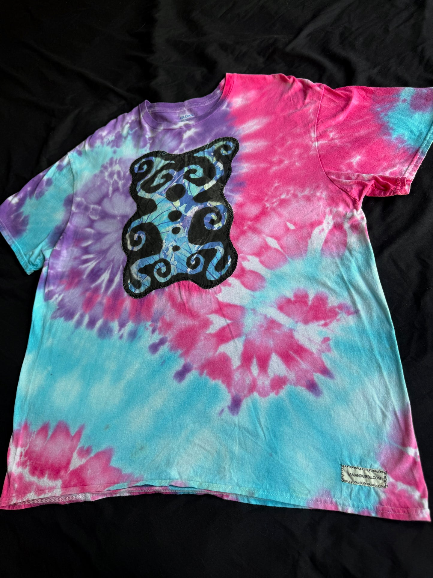 Shape patch tie dye t-shirt