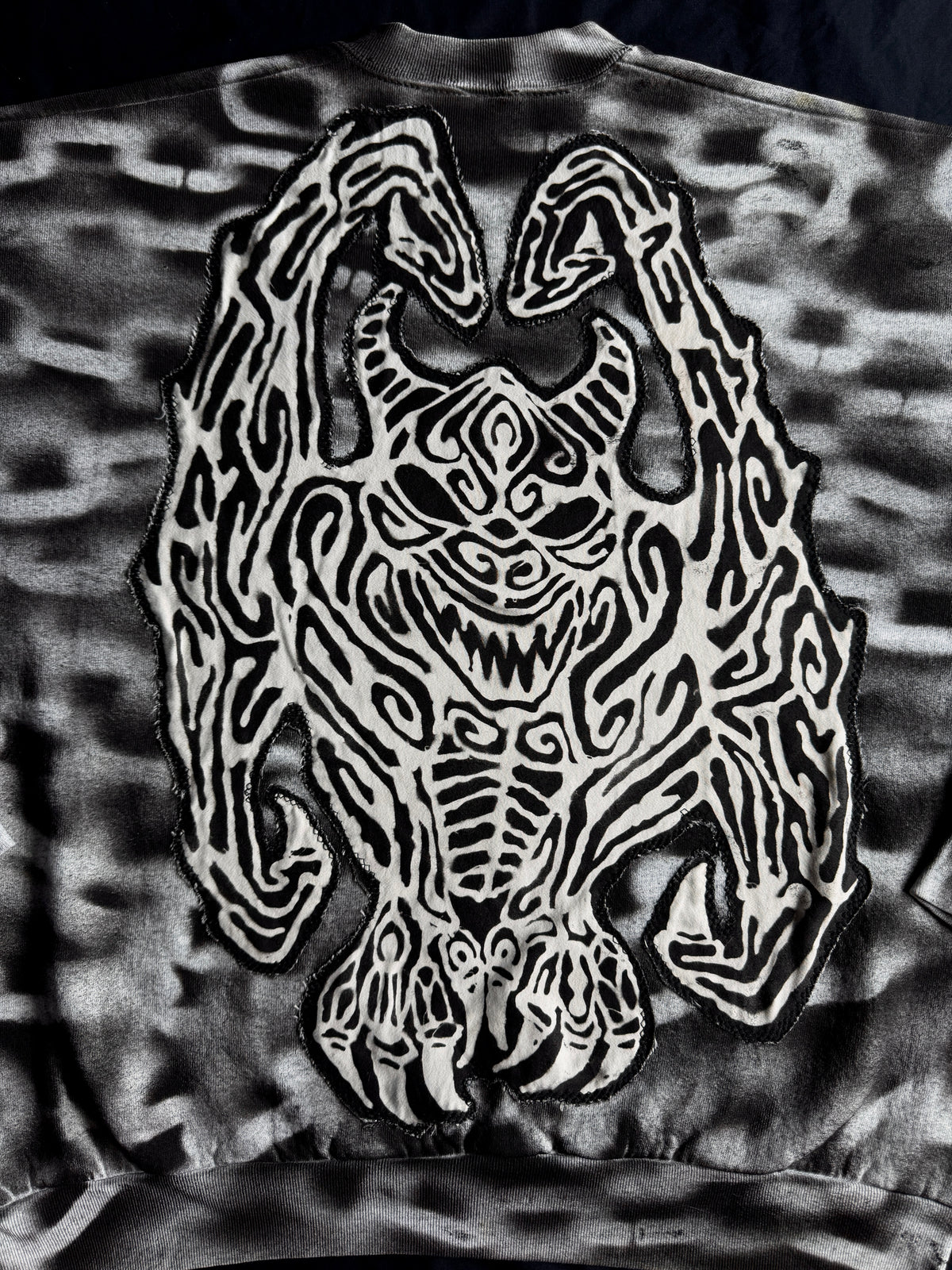 Gargoyle chain crewneck