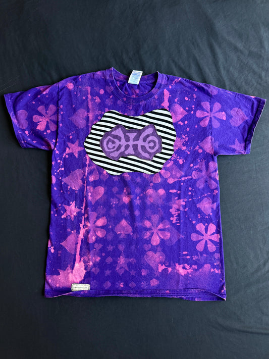Shapes + moon goddess patch bleach dyed t-shirt