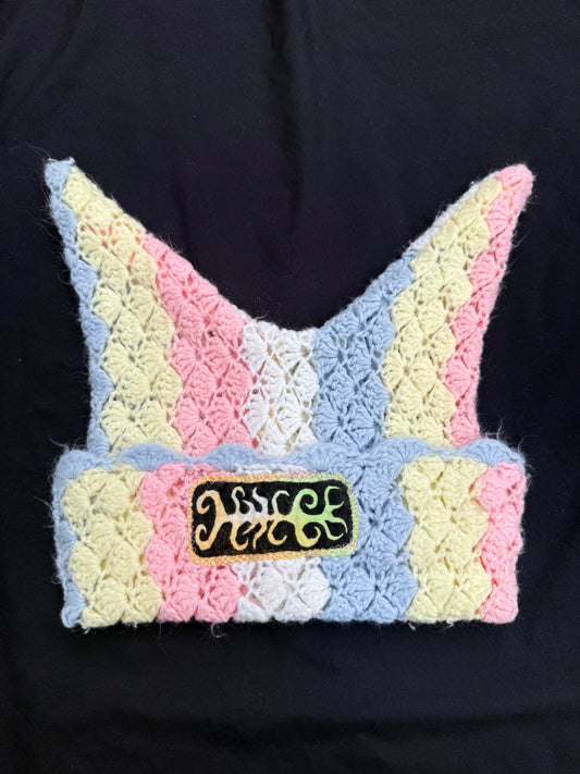 Crochet shape patch hat