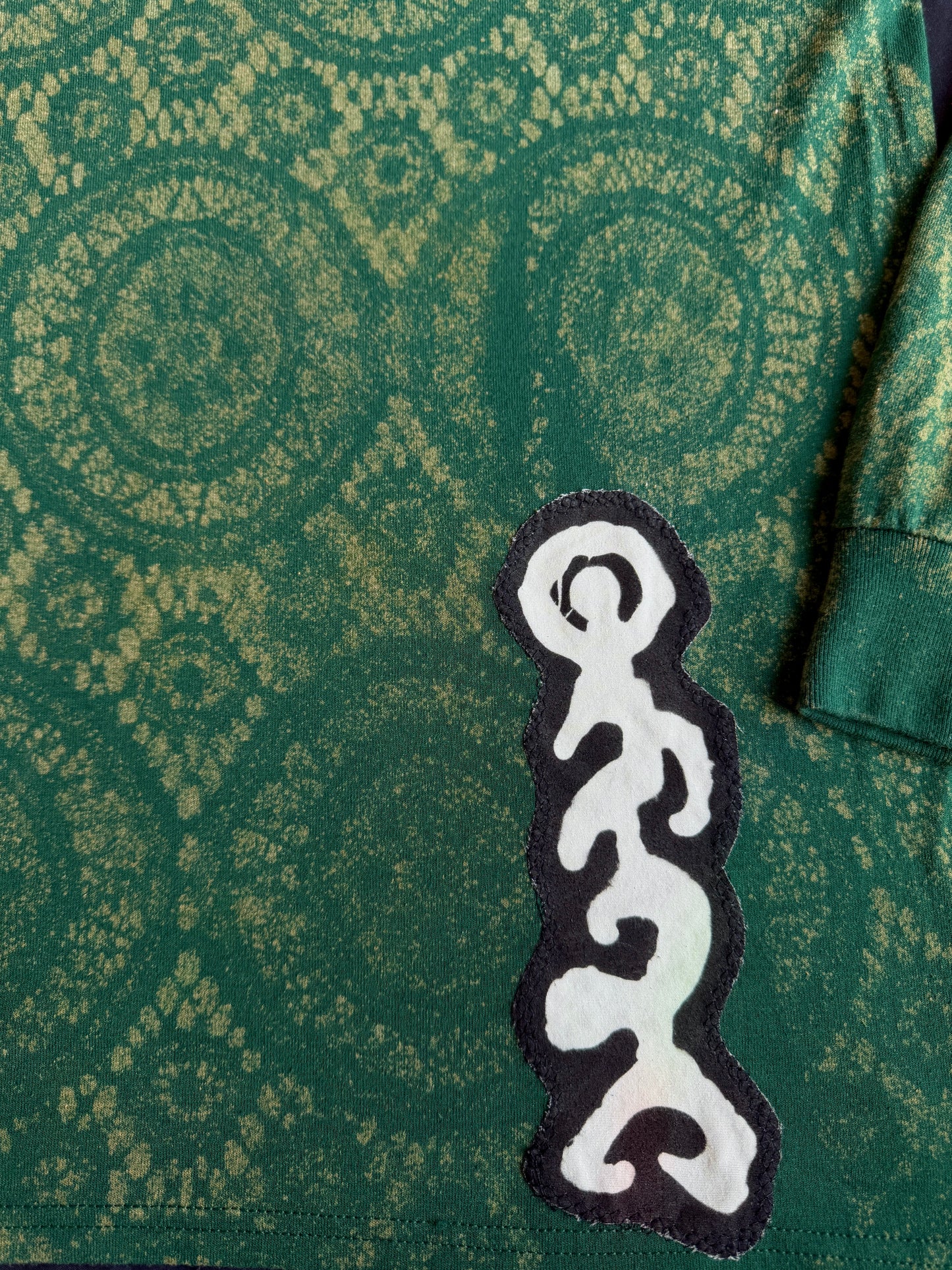 Beetle + shapes long sleeve